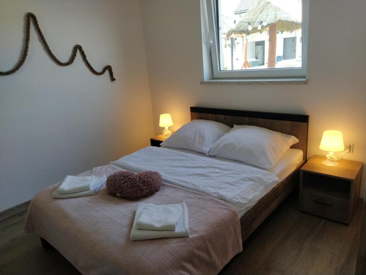 Apartamenty Bursztynowa Zatoka - Leba - Nowecin ภายนอก รูปภาพ