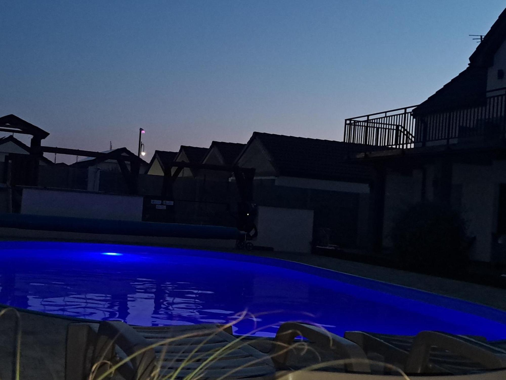 Apartamenty Bursztynowa Zatoka - Leba - Nowecin ภายนอก รูปภาพ